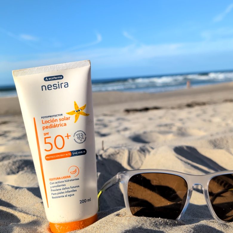 Nesira sunscreen on the beach, shot by Ian Thistleton